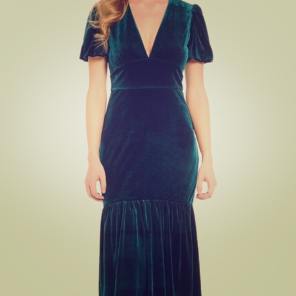 Gianni Bini Green velvet dress size 0